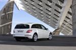 Mercedes-Benz R-Class 2011 года